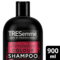 Tresemme Colour Revitalise Shampoo (900 ml)