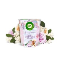 Airwick Frosted Roses & Snowberry Cosy Cottage Candle (1 Piece)