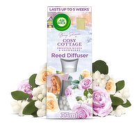 Airwick Frosted Roses & Snowberry Stacy Solomon Cosy Cottage Reed Diffuser (1 Piece)