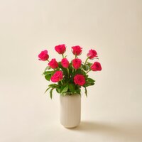 The Flower Gallery Premium Rose Bunch (1 Piece)