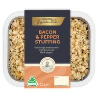 SuperValu Signature Tastes Smoked Bacon, Onion & Black Pepper Sourdough Stuffing (225 g)