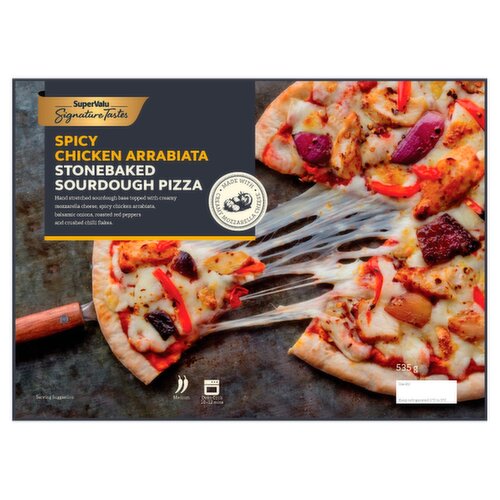 SuperValu Signature Tastes Spicy Chicken Sourdough Pizza (535 g)