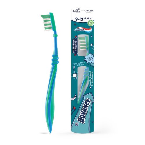 Aquafresh Advance Kids Toothbrush for 9-12 Years (1 Piece)
