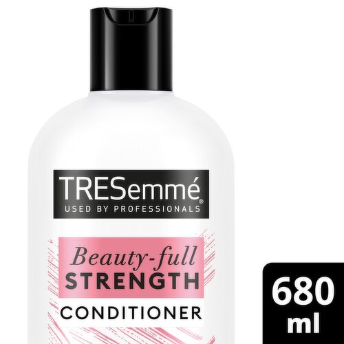 Tresemme Beauty Full Strength Conditioner (680 ml)