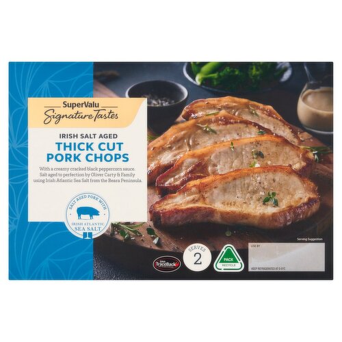 SuperValu Signature Tastes Irish Salt Aged Thick Cut Pork Chops & Pepper Sauce (600 g)