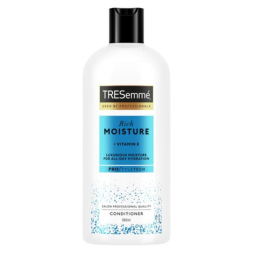 Tresemme Rich Moisture Conditioner (680 ml)