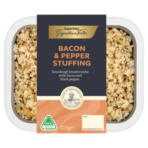 SuperValu Signature Tastes Smoked Bacon, Onion & Black Pepper Sourdough Stuffing (225 g)